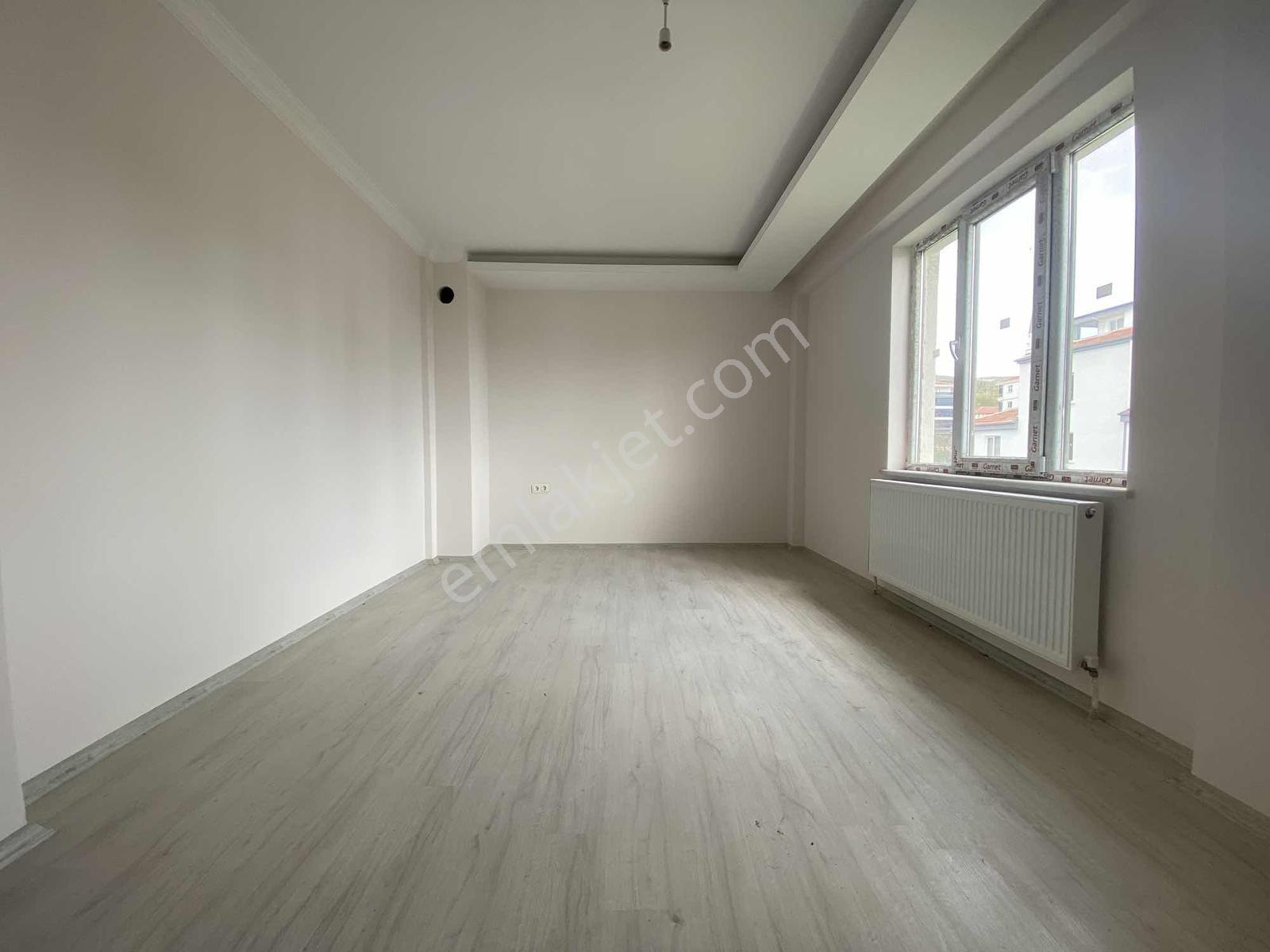 Pınar Mahallesinde Park Karşısı 4+1 Dubleks Daire - Görsel 5