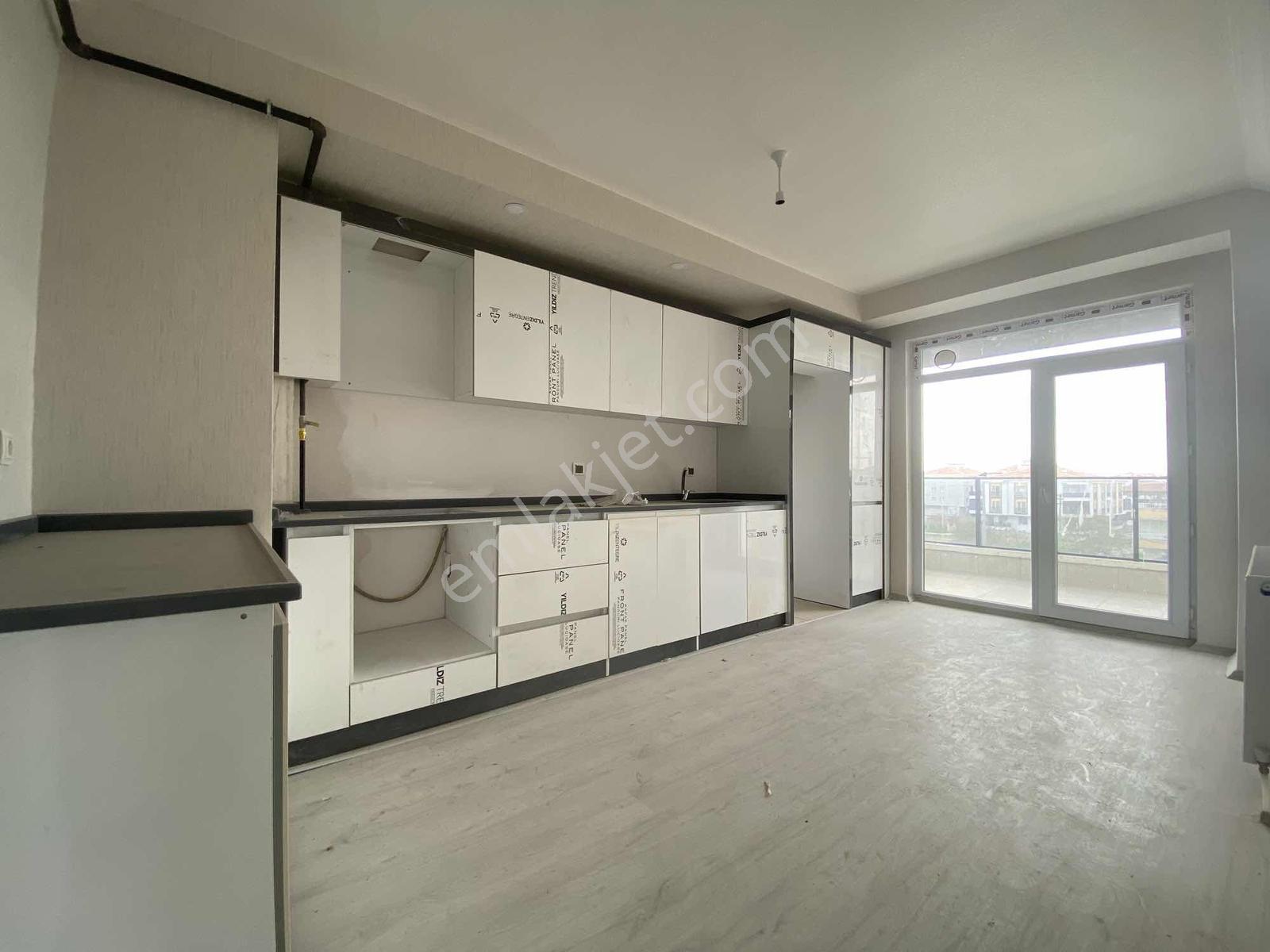 Pınar Mahallesinde Park Karşısı 4+1 Dubleks Daire - Görsel 31