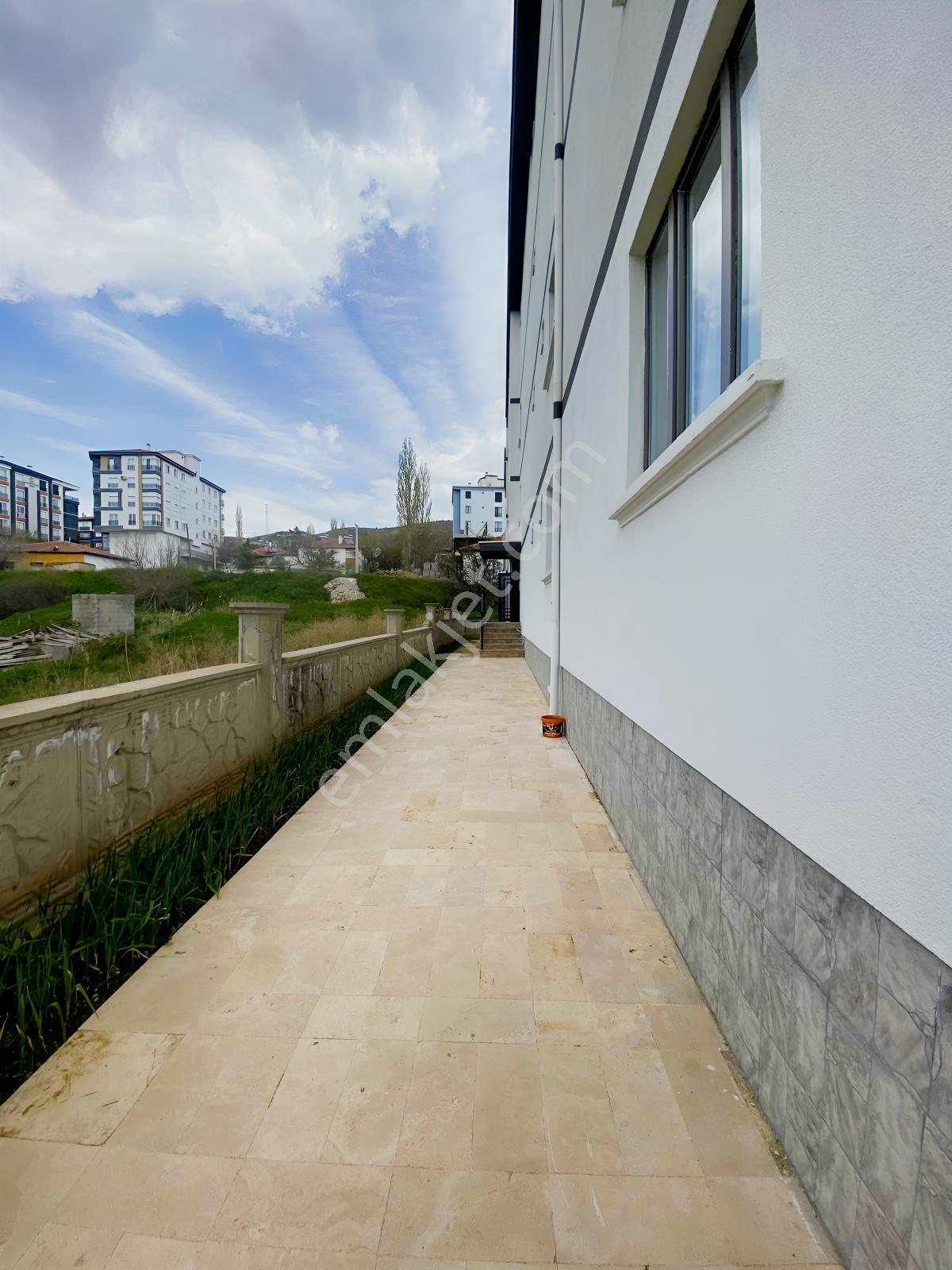 Pınar Mahallesinde Park Karşısı 4+1 Dubleks Daire - Görsel 34