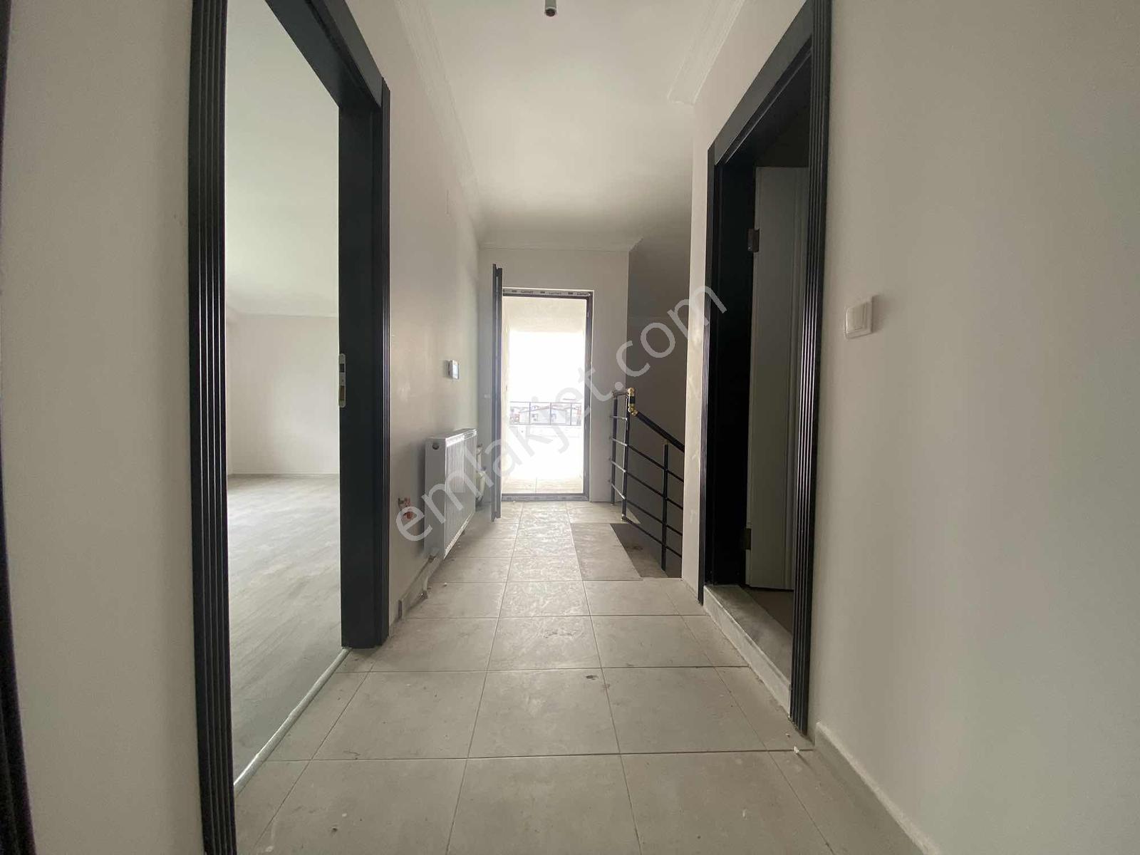 Pınar Mahallesinde Park Karşısı 4+1 Dubleks Daire - Görsel 7