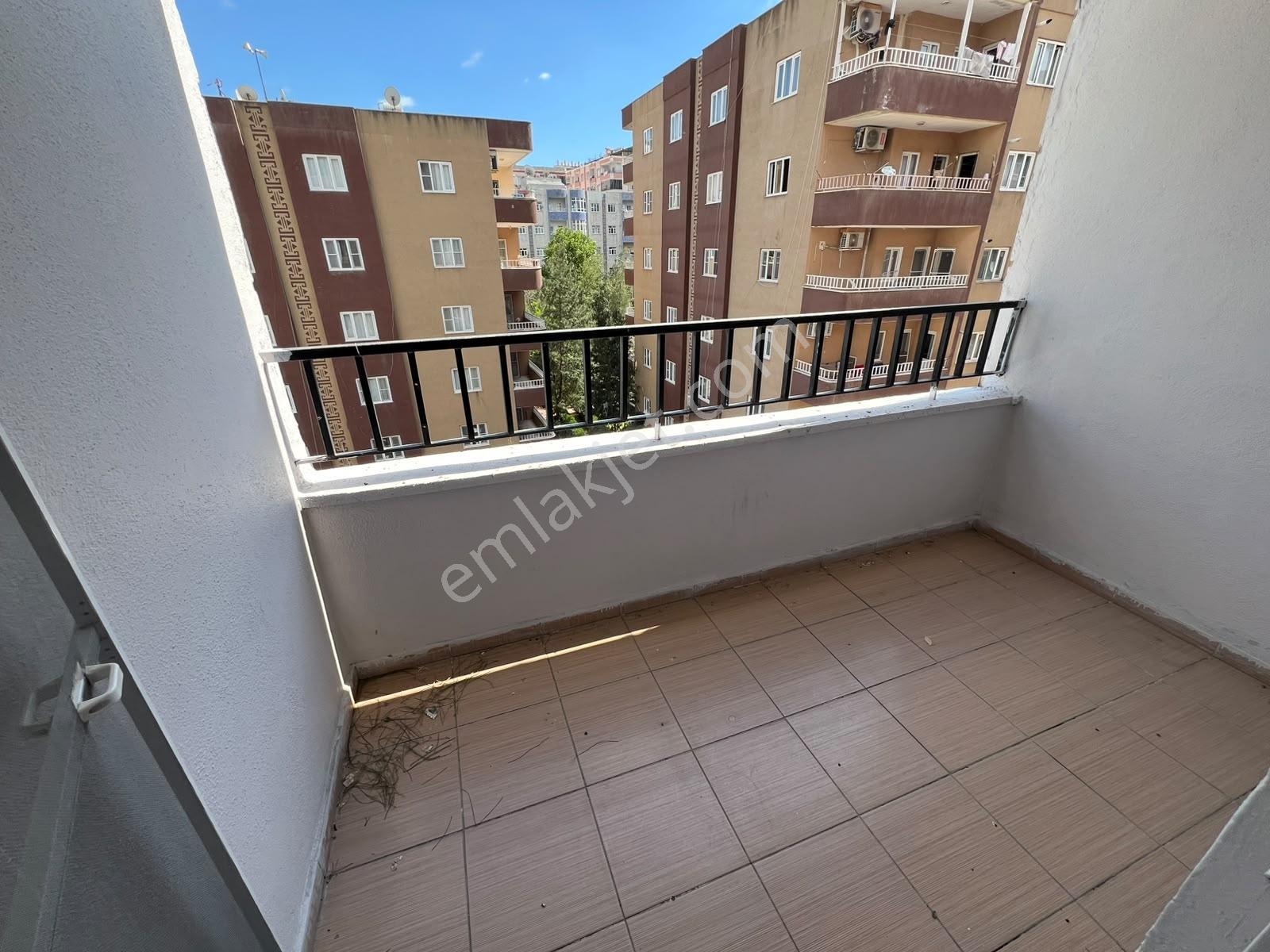 Barak Emlak'tan Perşembe Pazarı Civarı Kiralık 3+1 Daire - Görsel 8