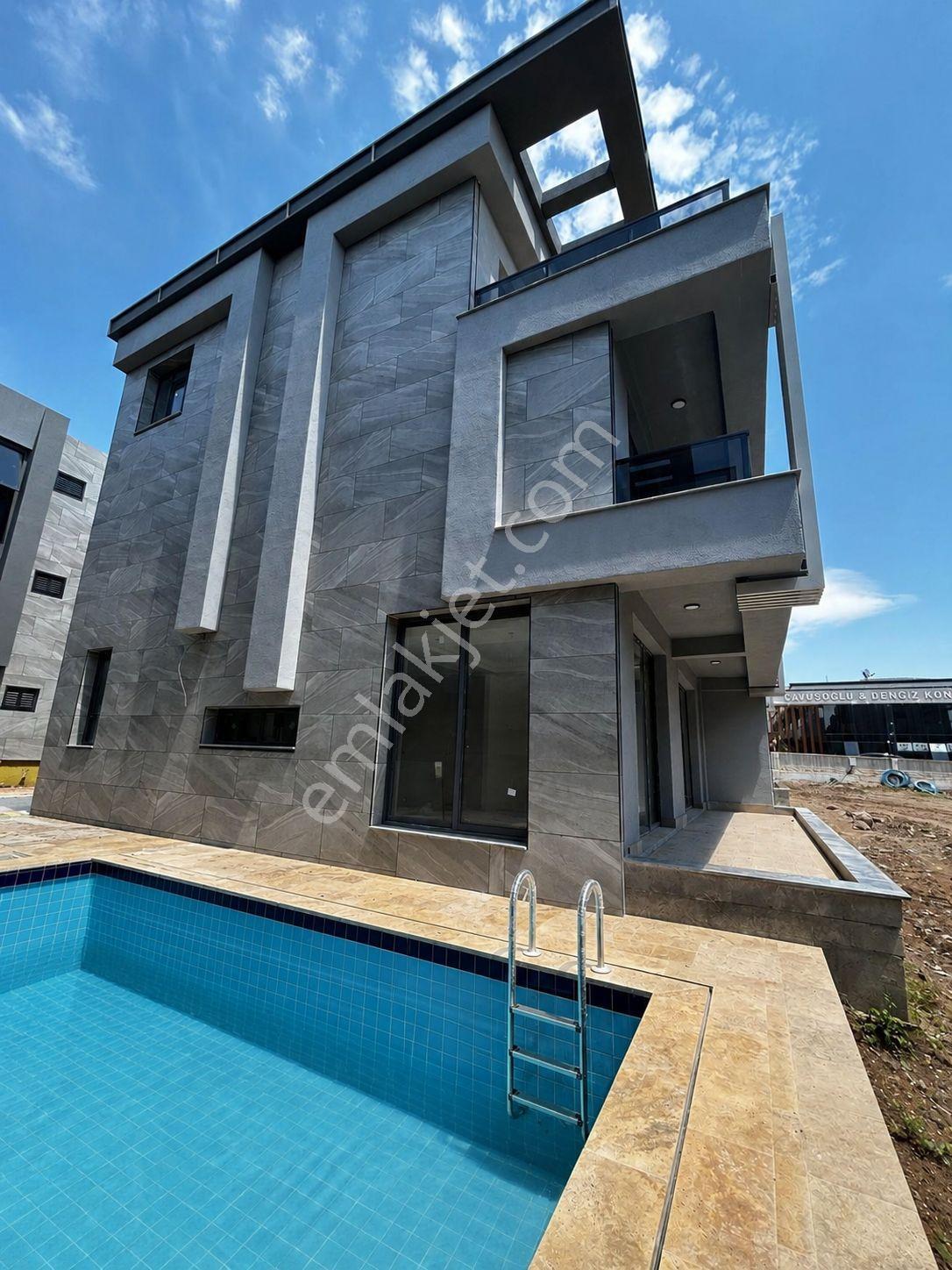 Beşyüzevler Civarı Ay Yapıda Satılık Villa - Görsel 2