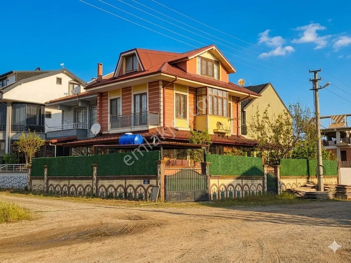 Kocaali Sahilinde Kiralık Müstakil Tripleks