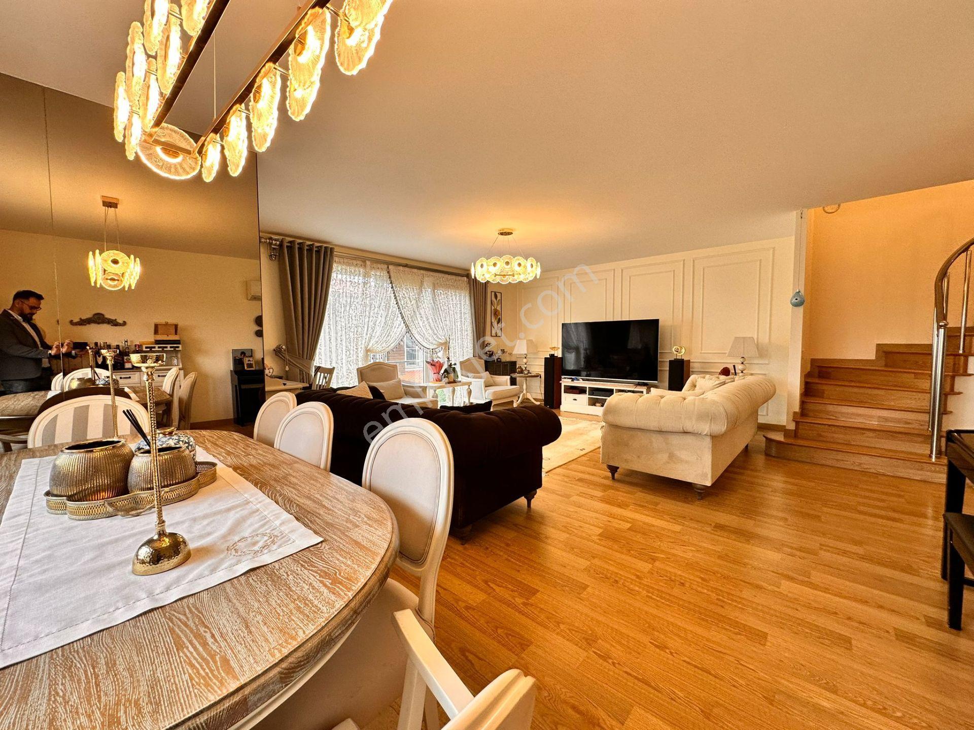 Dekar Asmalı Bahçelerde 4+1 Satılık Köşe Villa - Görsel 9