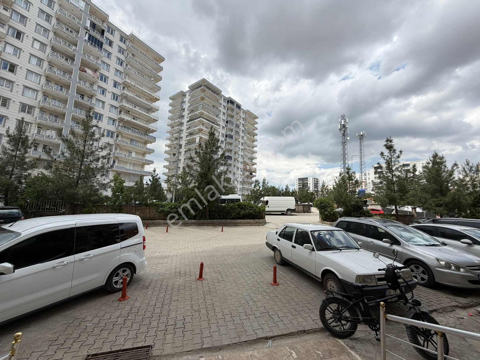 Azk'den Kaymakamlık Karşısı Site İçinde 4+1 Dairemiz Kiralıktır - Görsel 4