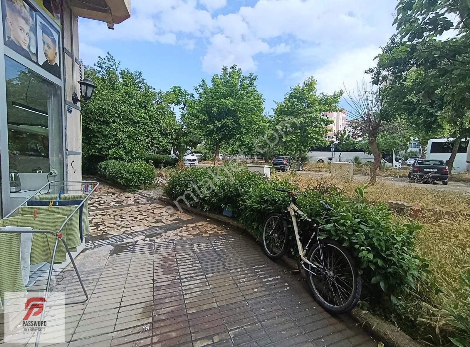 Manavkuyu Mahallesi, Çamkıran Pazar Yeri Yakını Satılık Dükkan - Görsel 14