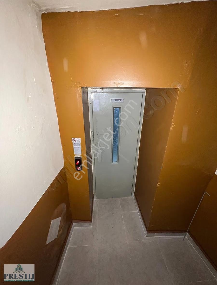 Sandıklı Merkezinde Kiralık 4+1 Daire - Görsel 6