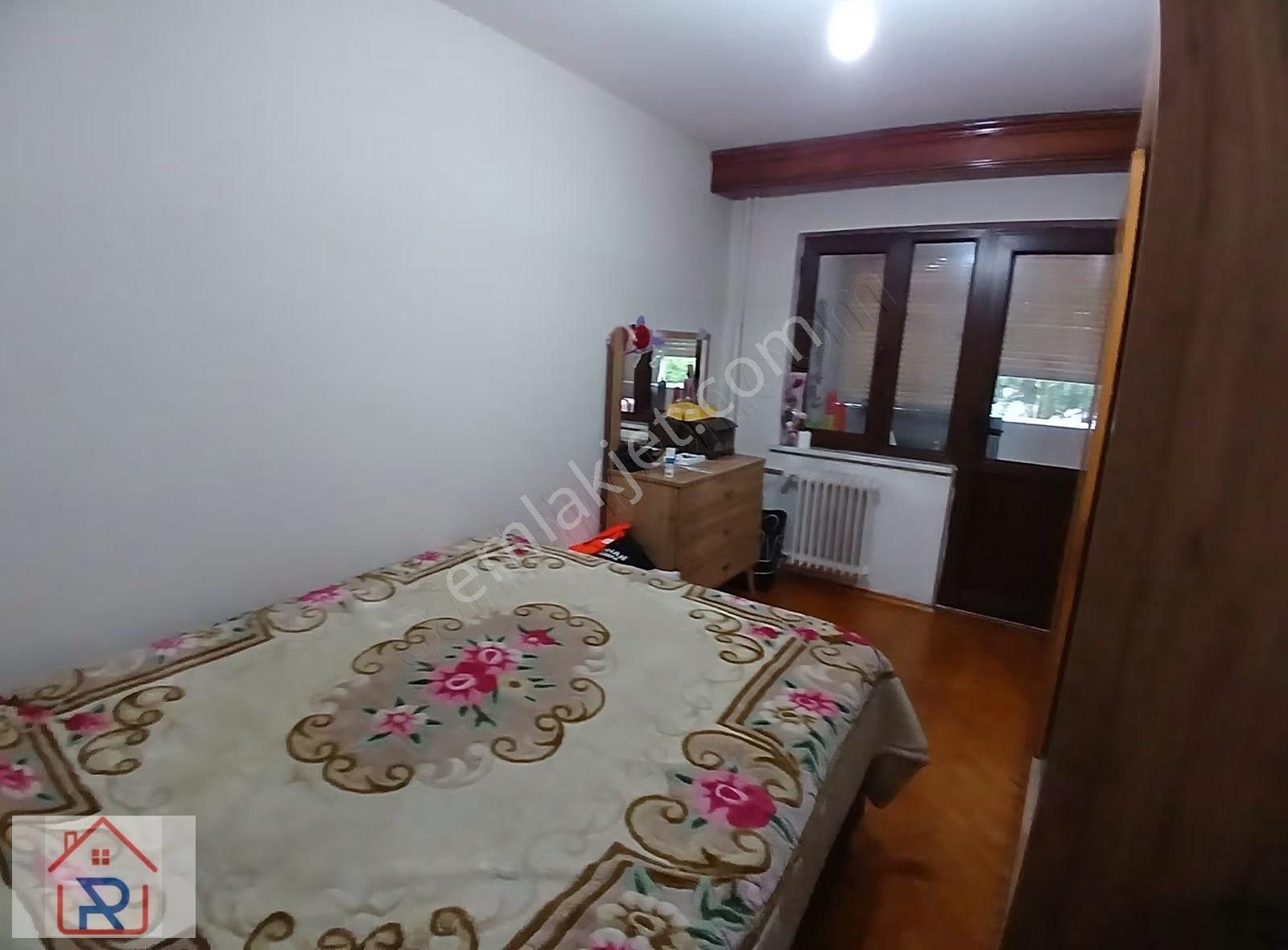 Satılık 3+1 135 M2 Kurtoğlu Mah. Müftü Önü Camisi Karşısı - Görsel 9