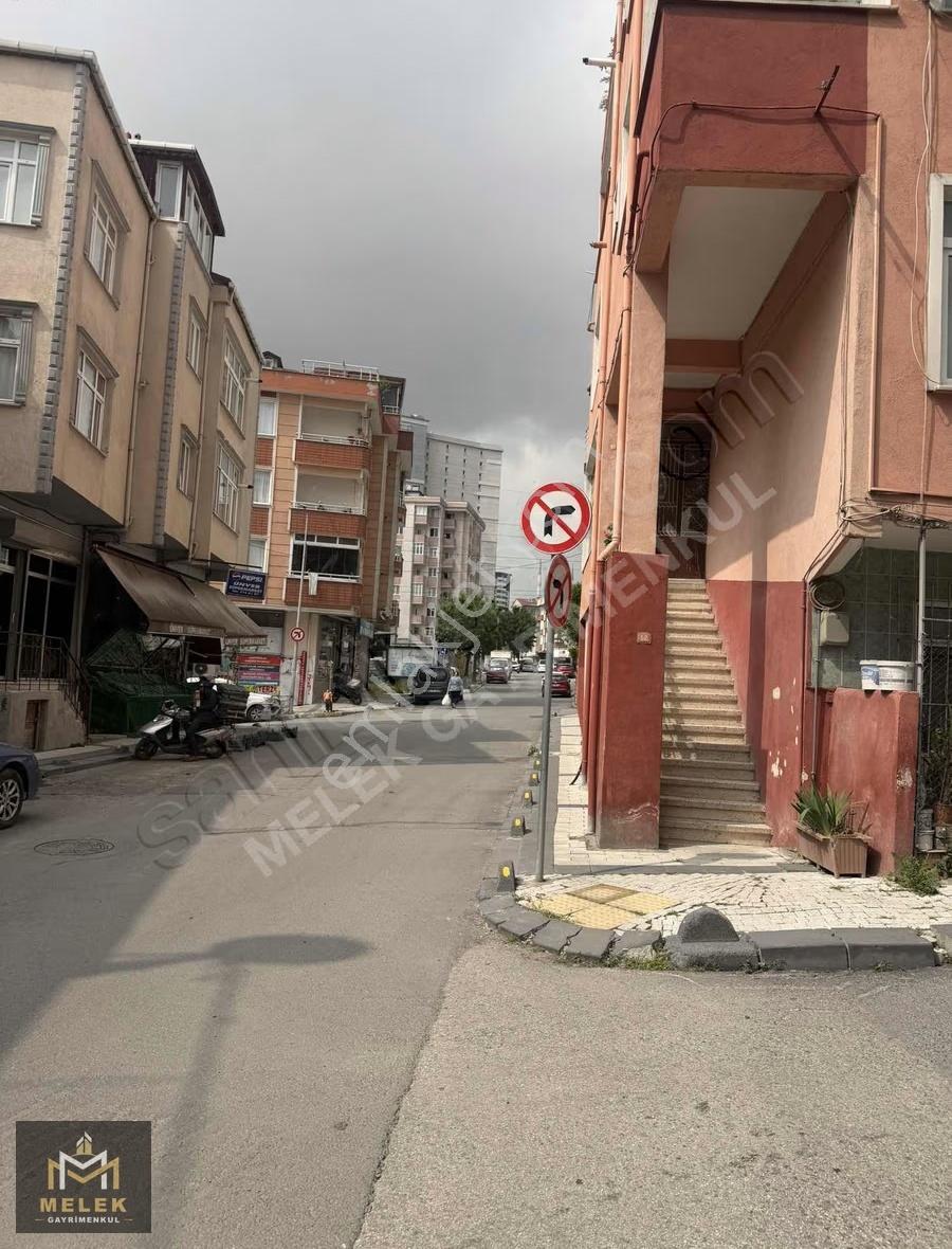 Bağcılar'da Satılık 31m² Arsa Hissesi - Yatırım Fırsatı - Görsel 19