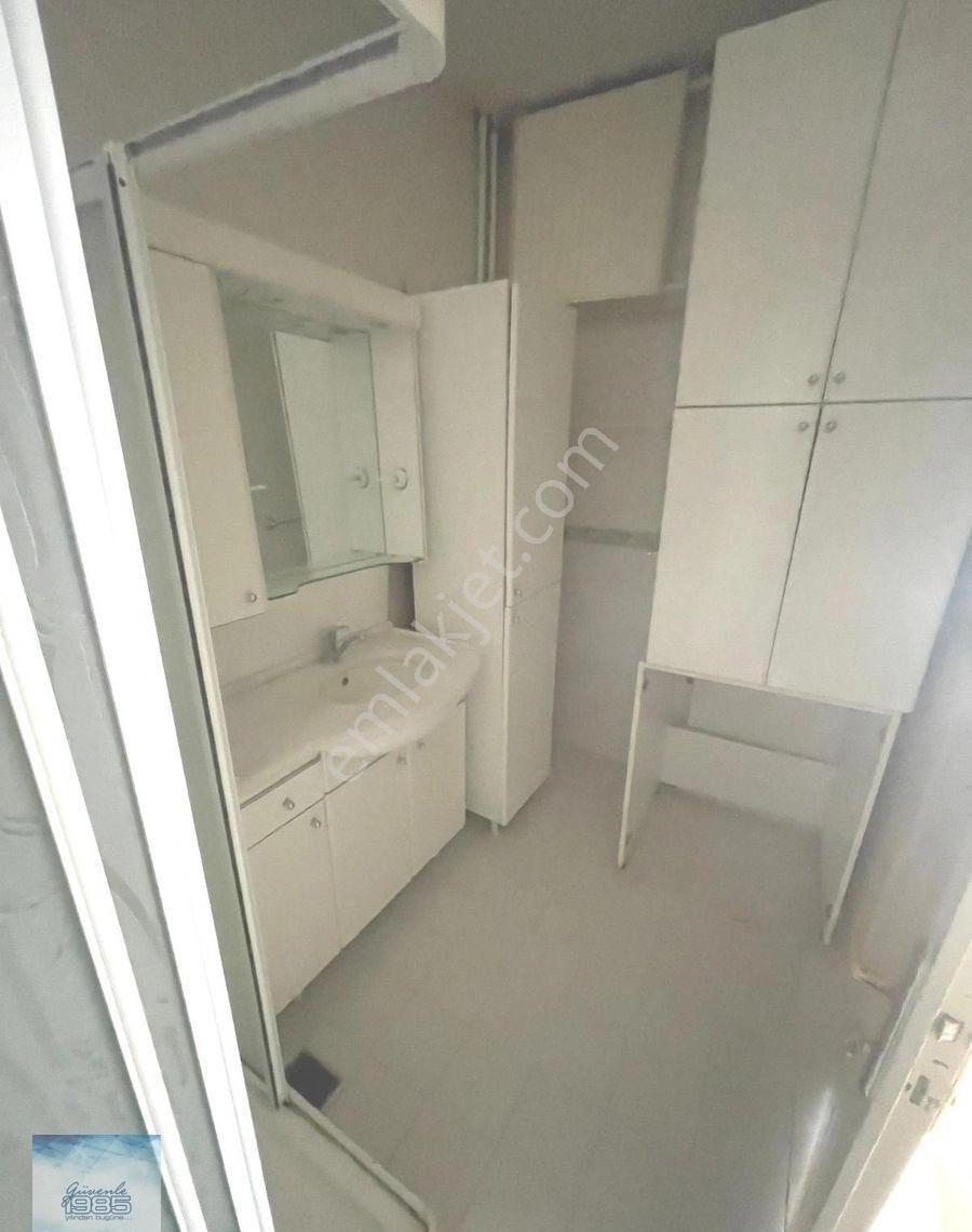 Boğaz Sokağın Başında 3+1 Manzaralı 120m2 1. Katmerkezi Isınma - Görsel 11