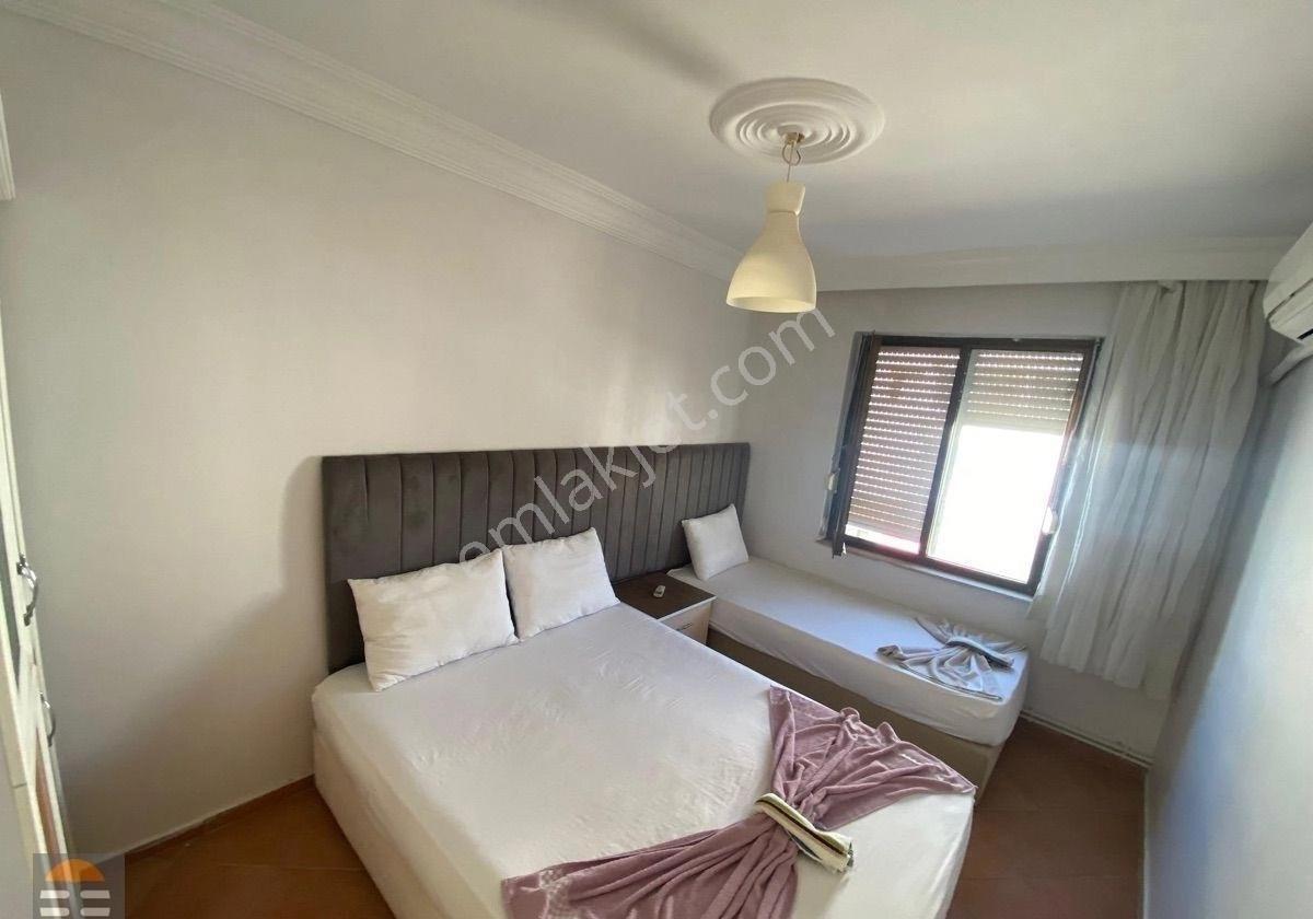 Sarımsaklı’da Deniz Manzaralı Geniş Teraslı 2+1 Kiralık Yazlık - Görsel 12