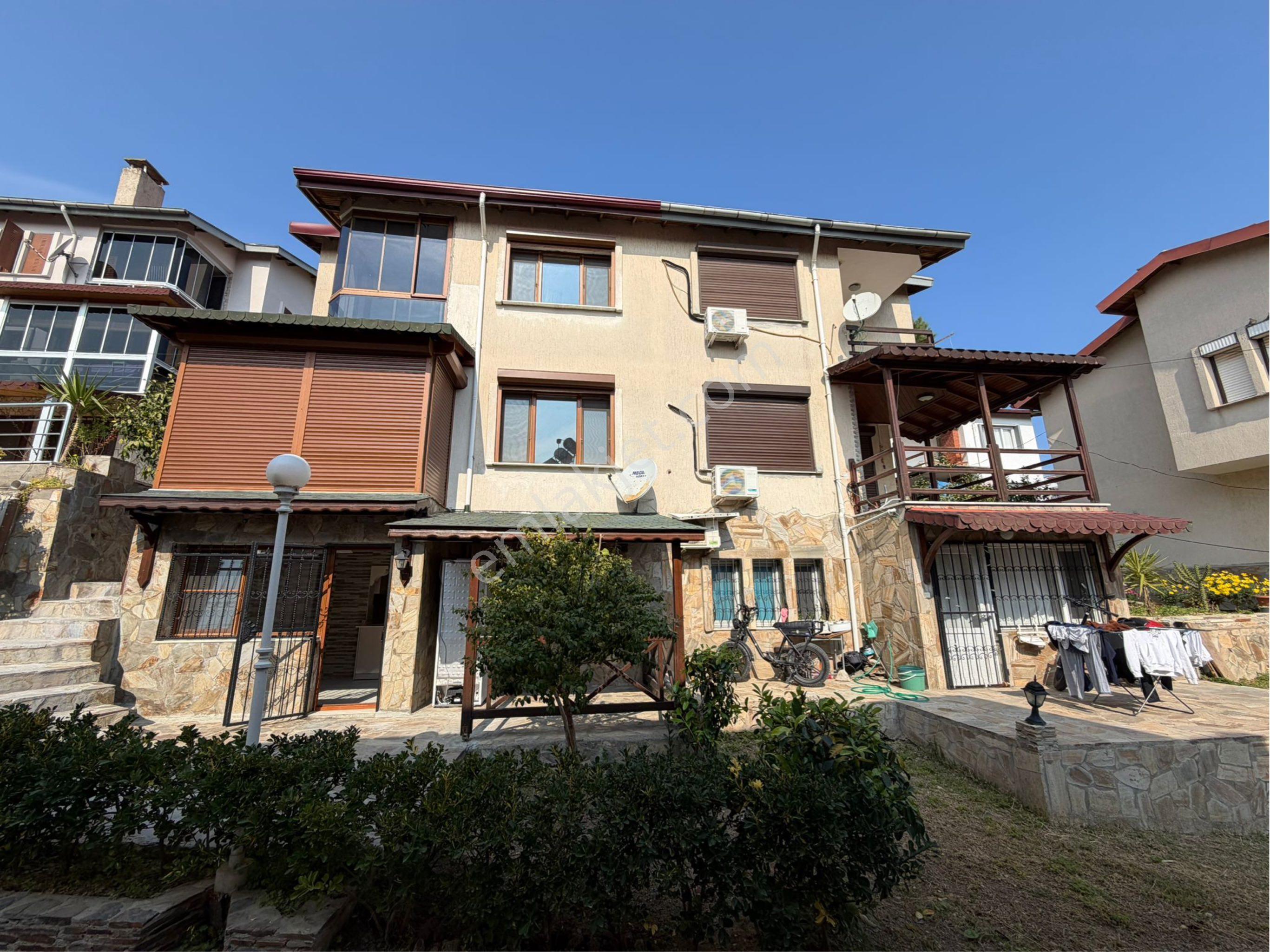 Kadınlar Denizi'nde 5+2 Masrafsız Havuzlu Sitede Yazlık
