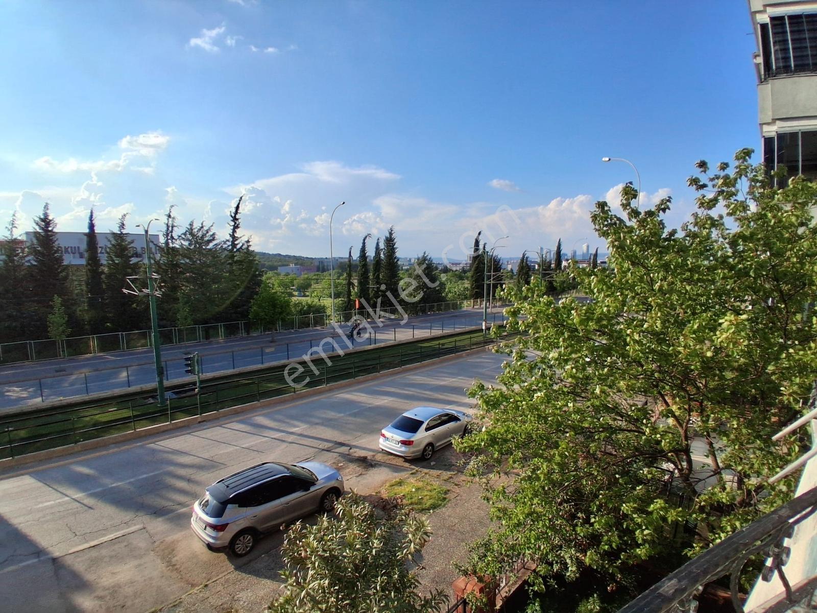 Şahinbey Burç Kavşağı Tramvay Durağı Yanı 3 Cepheli 4+1 Satılık - Görsel 15