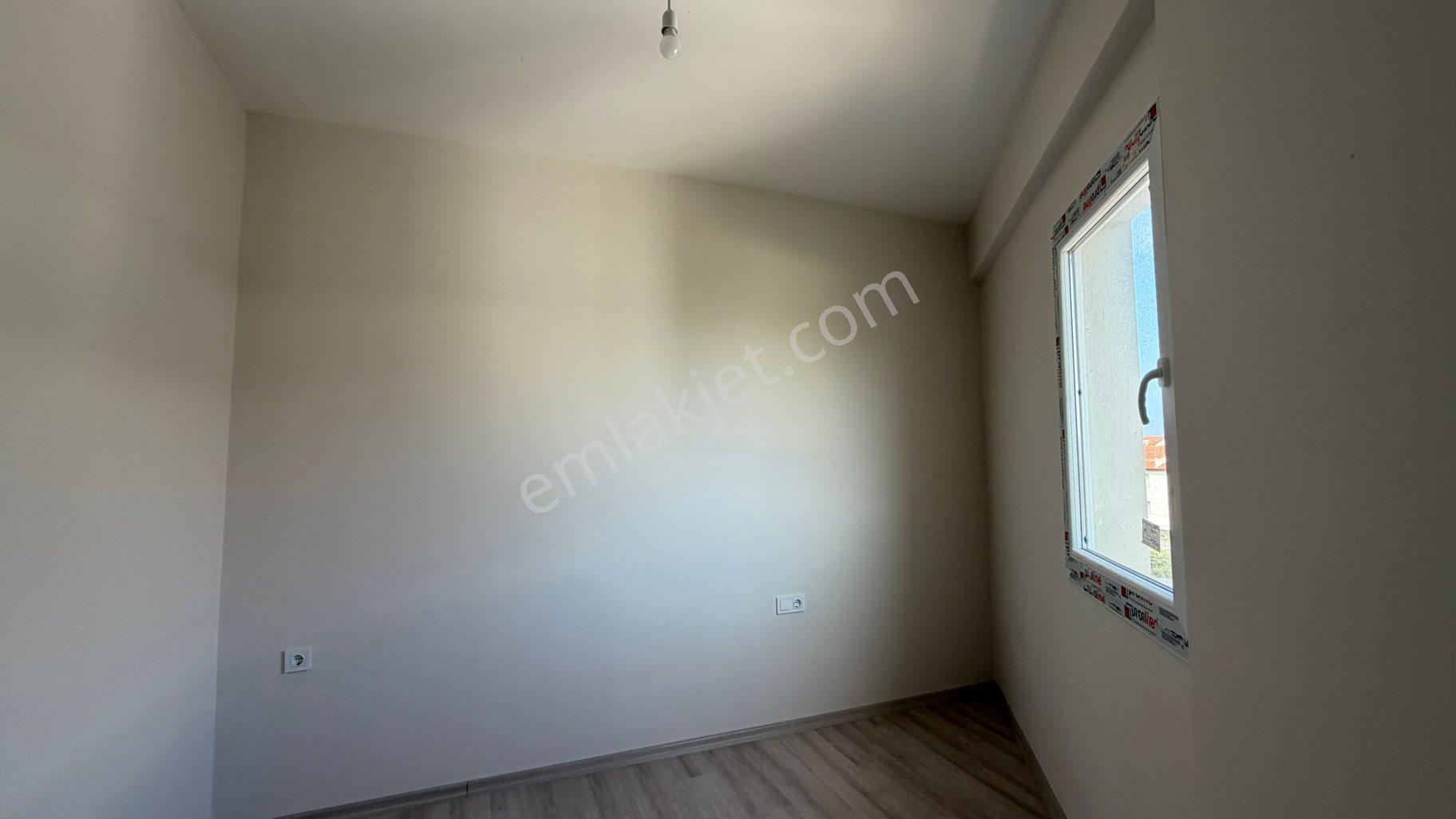 Kuşadası Güzelçamlıda Oturuma Hazır Sıfır Yapım 2+1 Daire - Görsel 13