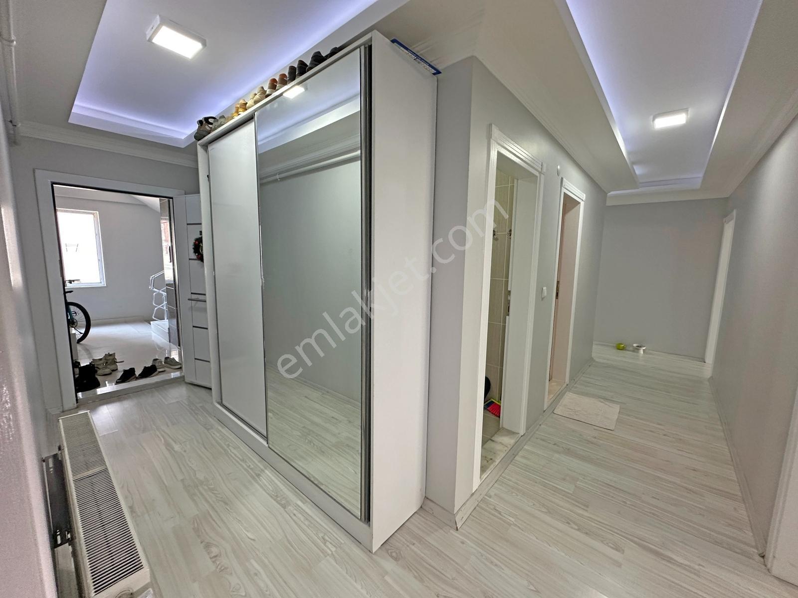 Hüseyin Boylu'dan Tramvaya Yakın Net 190 M² 4+1 Satılık Daire - Görsel 12