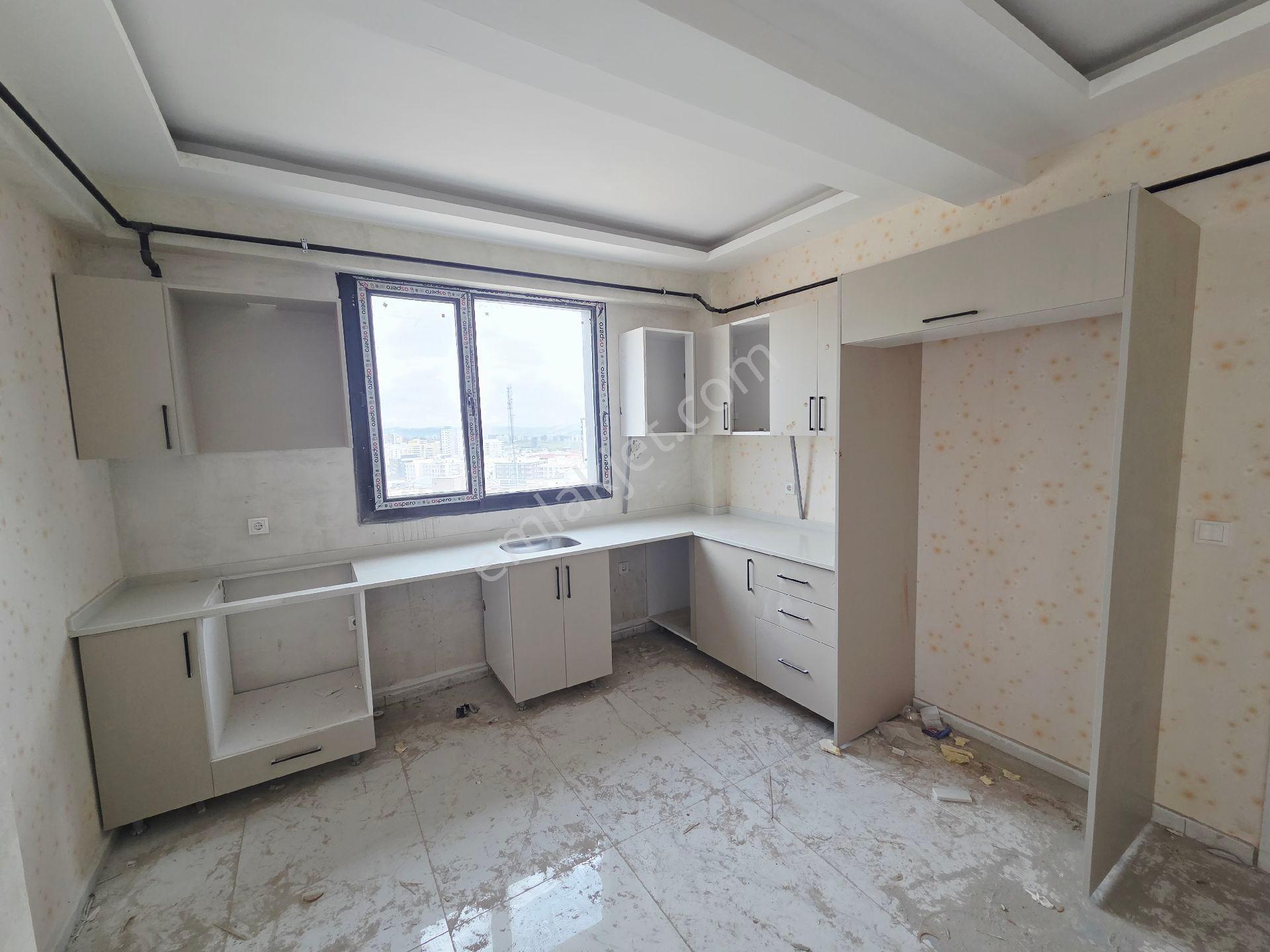 Karaköprü Seyrantepede Kiralık 2+1 Arakat Daire 🏠✨ - Görsel 12