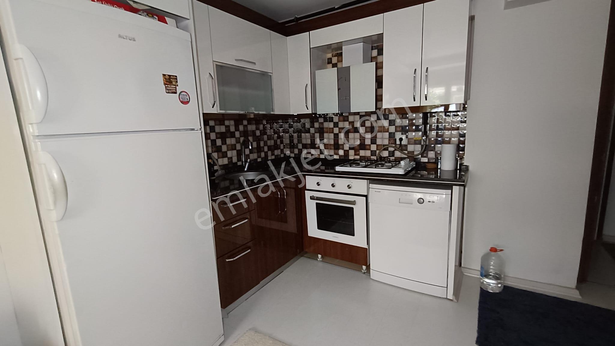 Hasanağa Ve Üçkuyular Meydan Yakını Full Eşyalı 1+1 Kiralık - Görsel 23