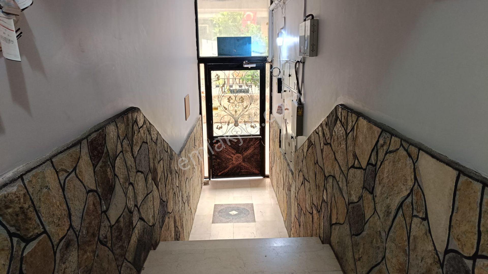 Hasanağa Ve Üçkuyular Meydan Yakını Full Eşyalı 1+1 Kiralık - Görsel 6