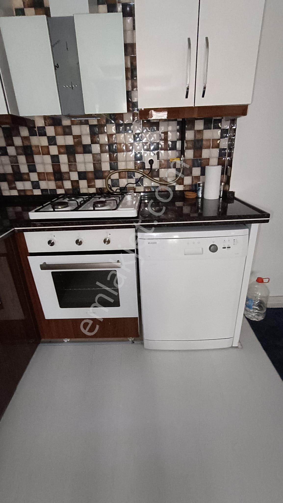 Hasanağa Ve Üçkuyular Meydan Yakını Full Eşyalı 1+1 Kiralık - Görsel 5