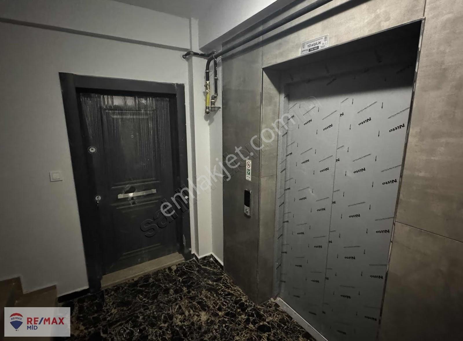 Altıeylül Gümüşçeşme'de Sıfır, Yerden Isıtmalı, Kiralık 1+1 - Görsel 11