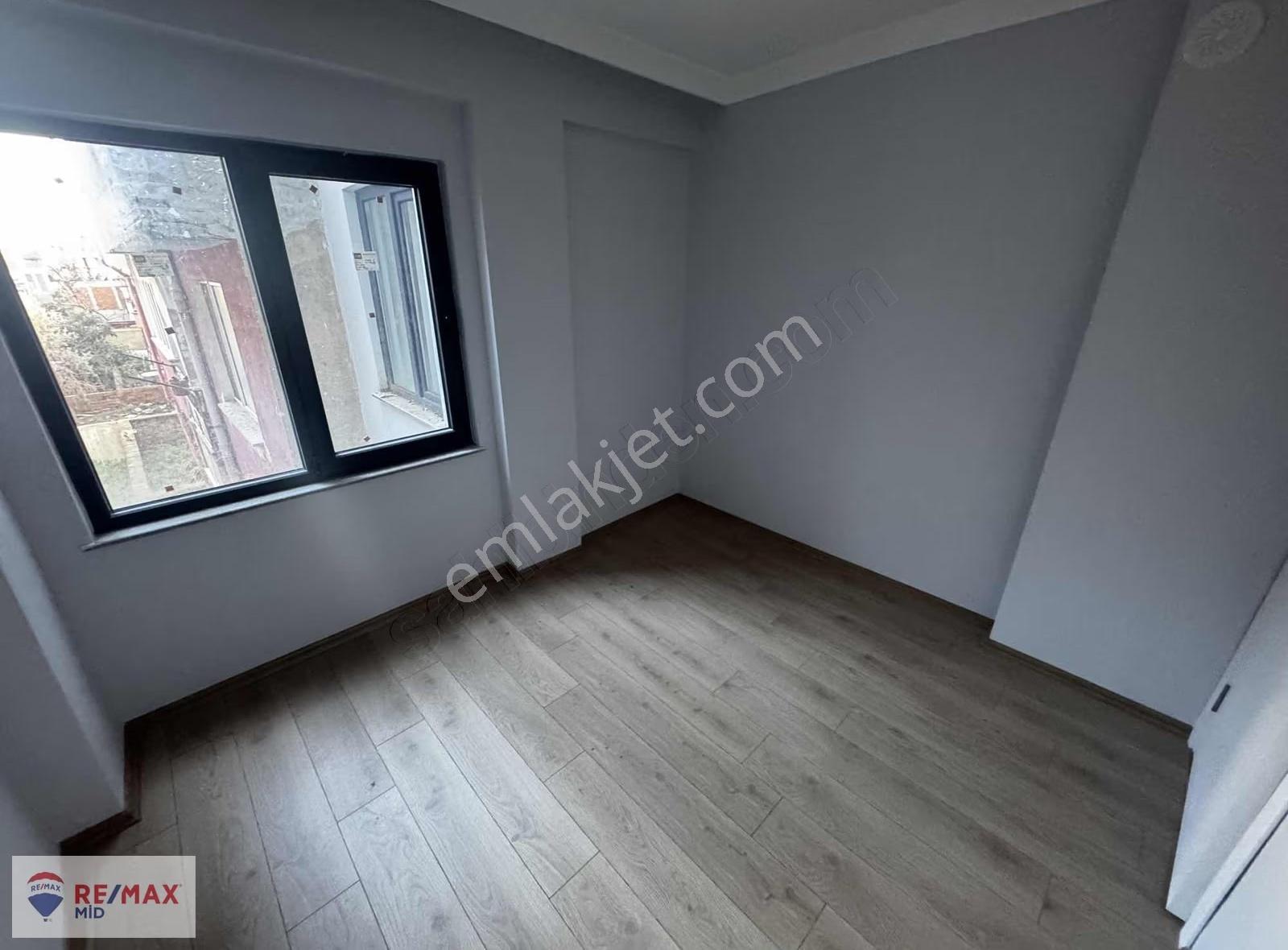 Altıeylül Gümüşçeşme'de Sıfır, Yerden Isıtmalı, Kiralık 1+1 - Görsel 8