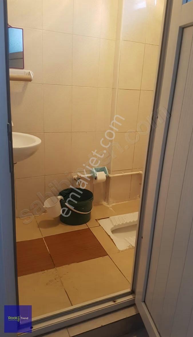 Sancaktepe Demokrasi Caddesi Üzerinde Kiralık Dükkan - Görsel 10