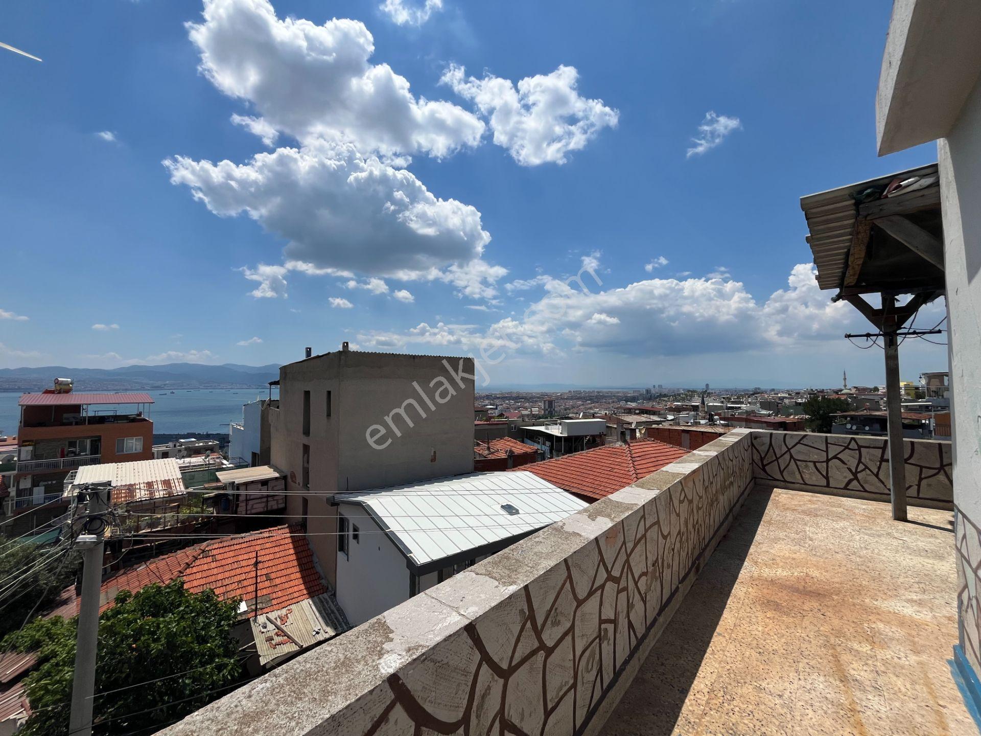Gümüşpala Pazar Yeri Yakını Deniz Manzaralı Teraslı 2+1 Kiralık - Görsel 7