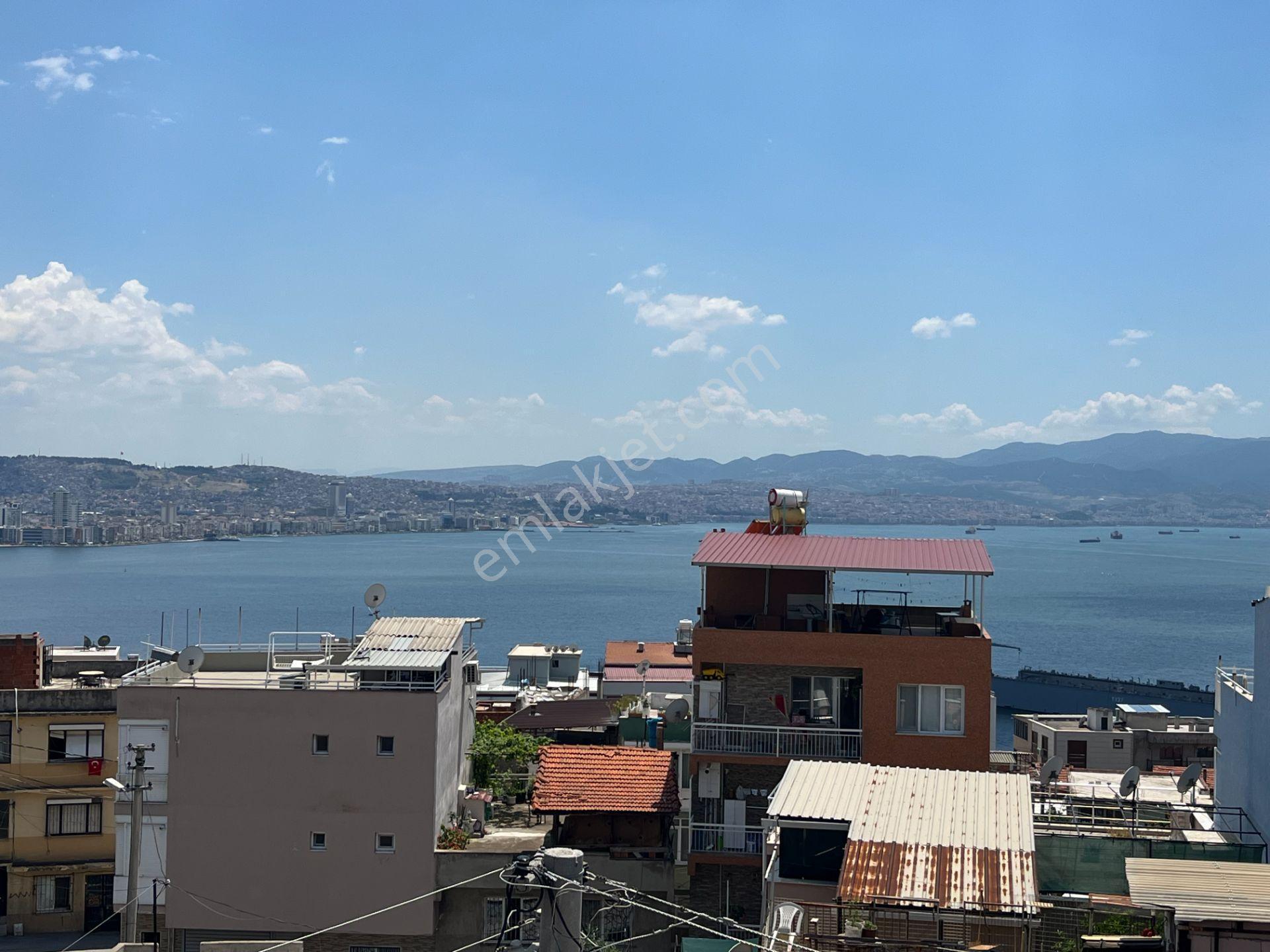 Gümüşpala Pazar Yeri Yakını Deniz Manzaralı Teraslı 2+1 Kiralık - Görsel 8