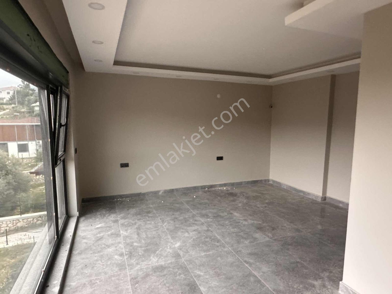 Geyik Bayırında Eşsiz Manzaralı Tripleks 4+2 270 M2 Villa - Görsel 29