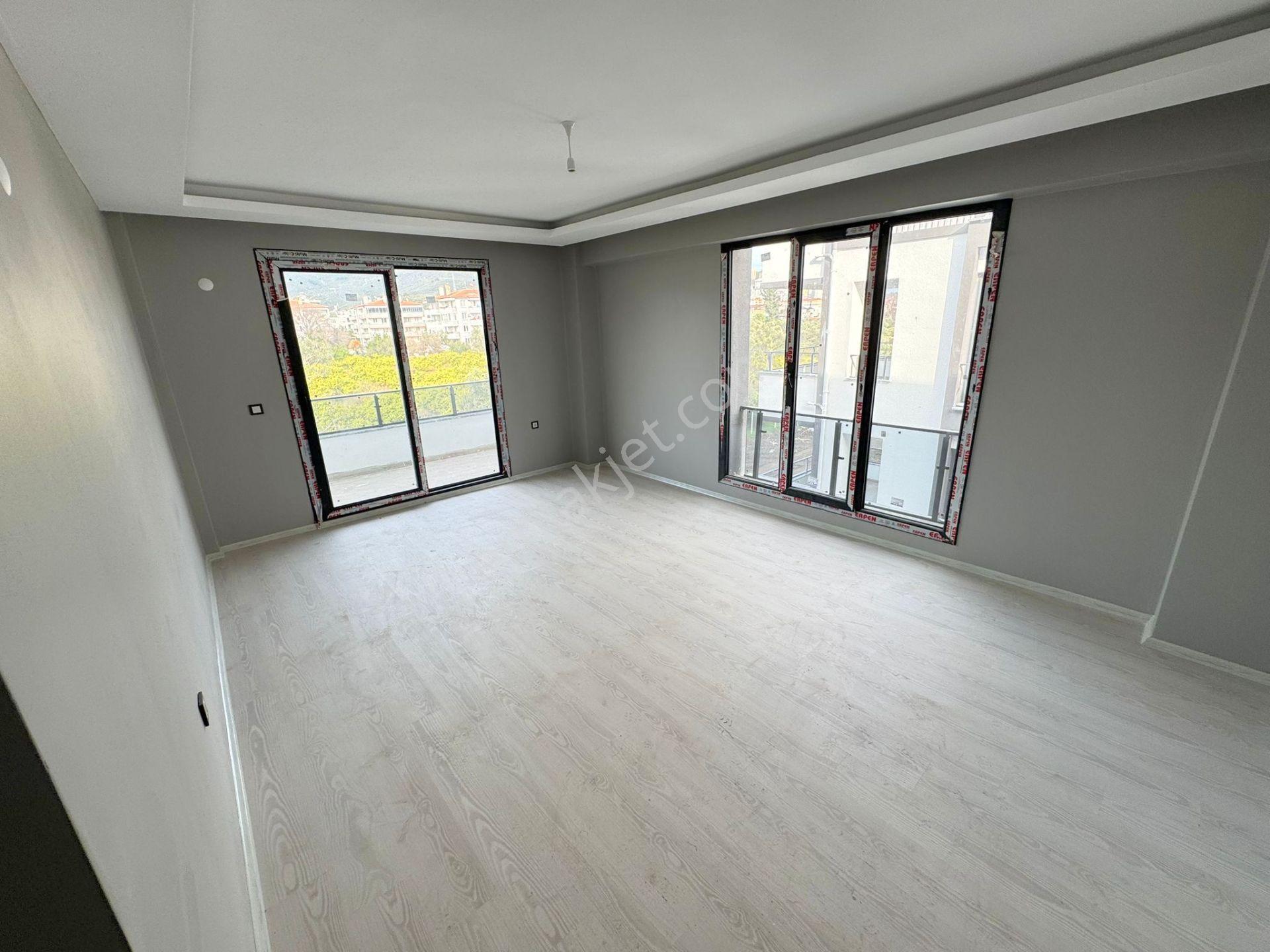 ▇kadıköy'de Yerden Isıtmalı Kapalı Otoparklı Geniş Lüx 3+1 Daire - Görsel 2