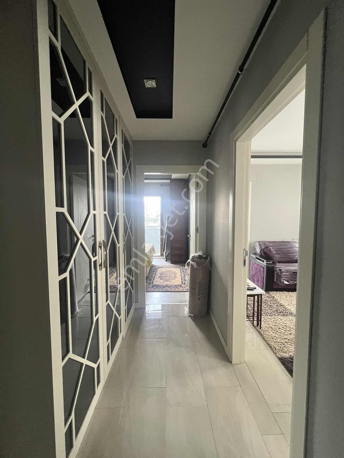 Bulvar~üzeri~1.5+1~2~balkonlu~çift Banyo~doğalgazlı~full~eşyalı - Görsel 3