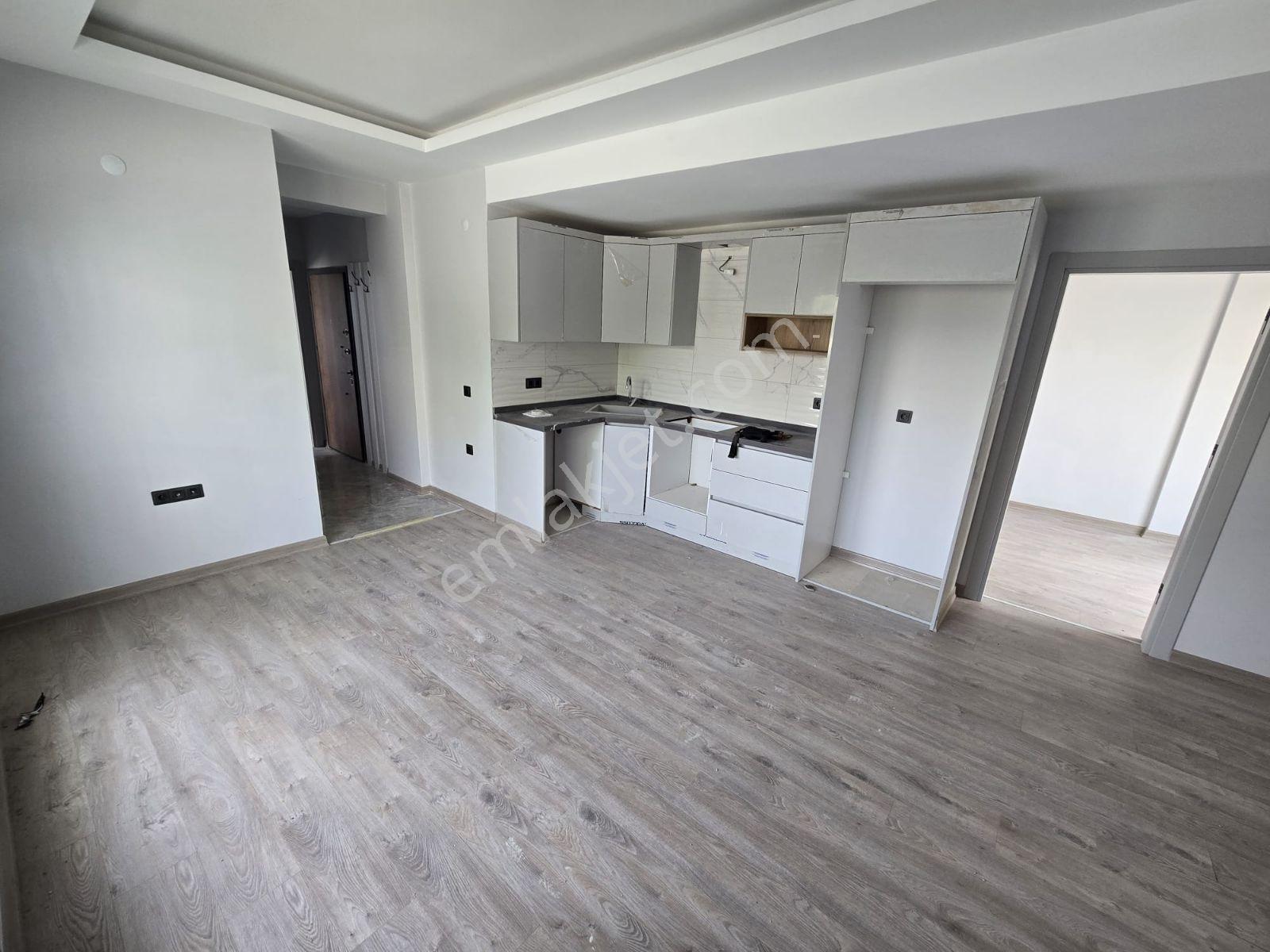 Ebeveyn Banyolu Bahçe Katı 2+1 Daire