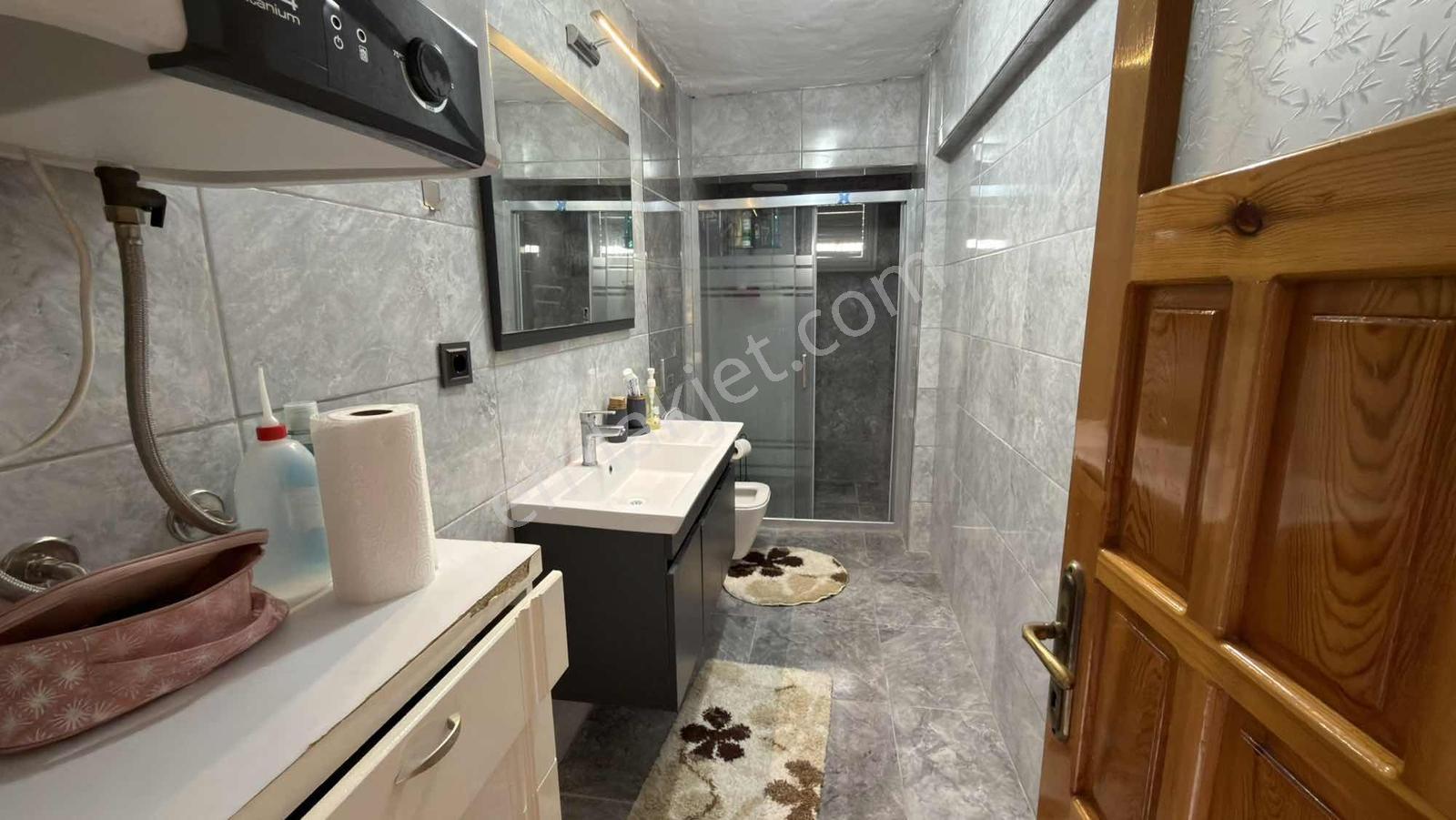 Manal Koyunda Denize 100 Metre Mesafede 4+1 Eşyalı Kiralık Ev - Görsel 15