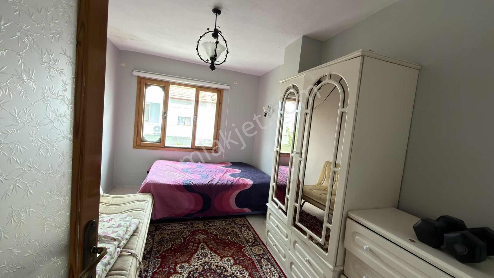 Manal Koyunda Denize 100 Metre Mesafede 4+1 Eşyalı Kiralık Ev - Görsel 16