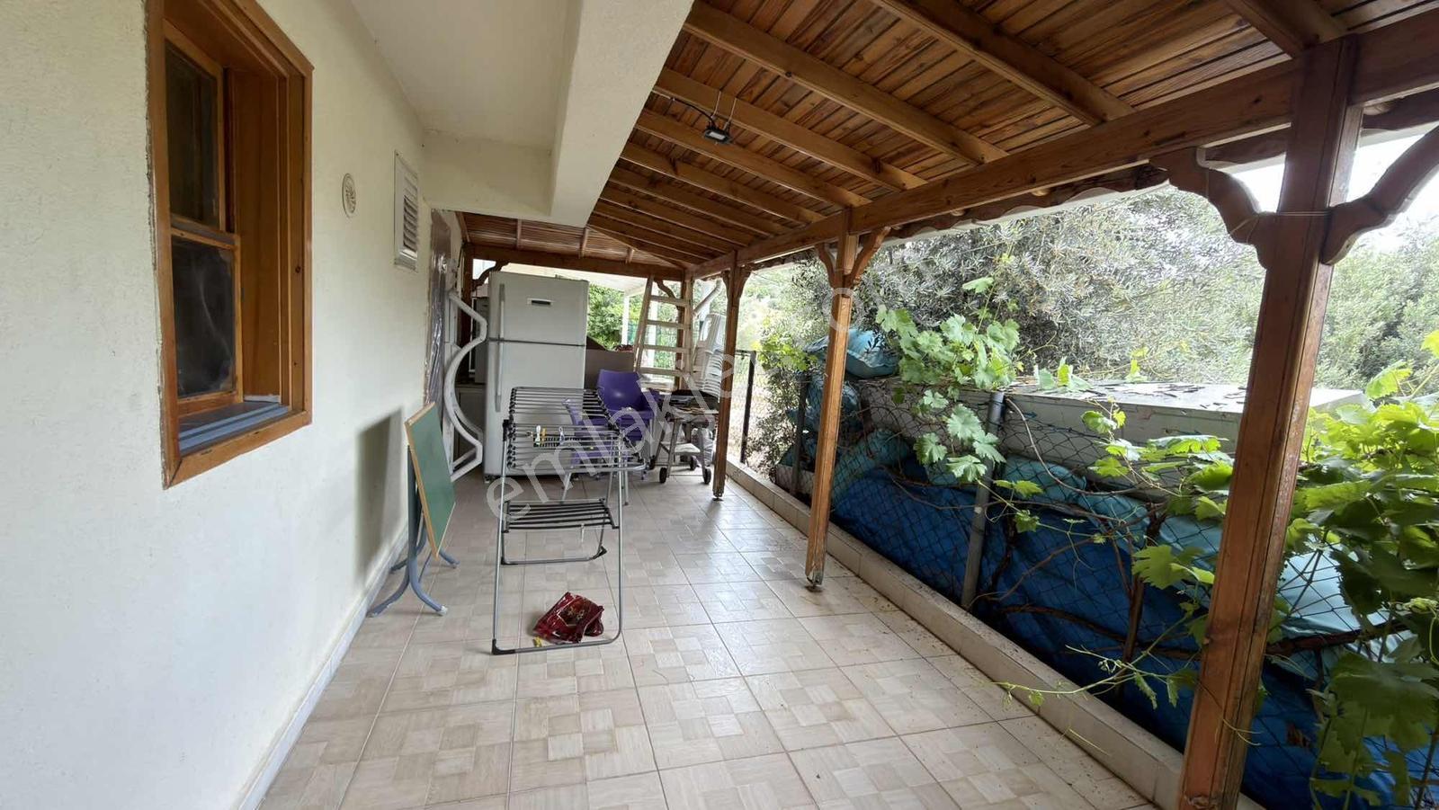 Manal Koyunda Denize 100 Metre Mesafede 4+1 Eşyalı Kiralık Ev - Görsel 8