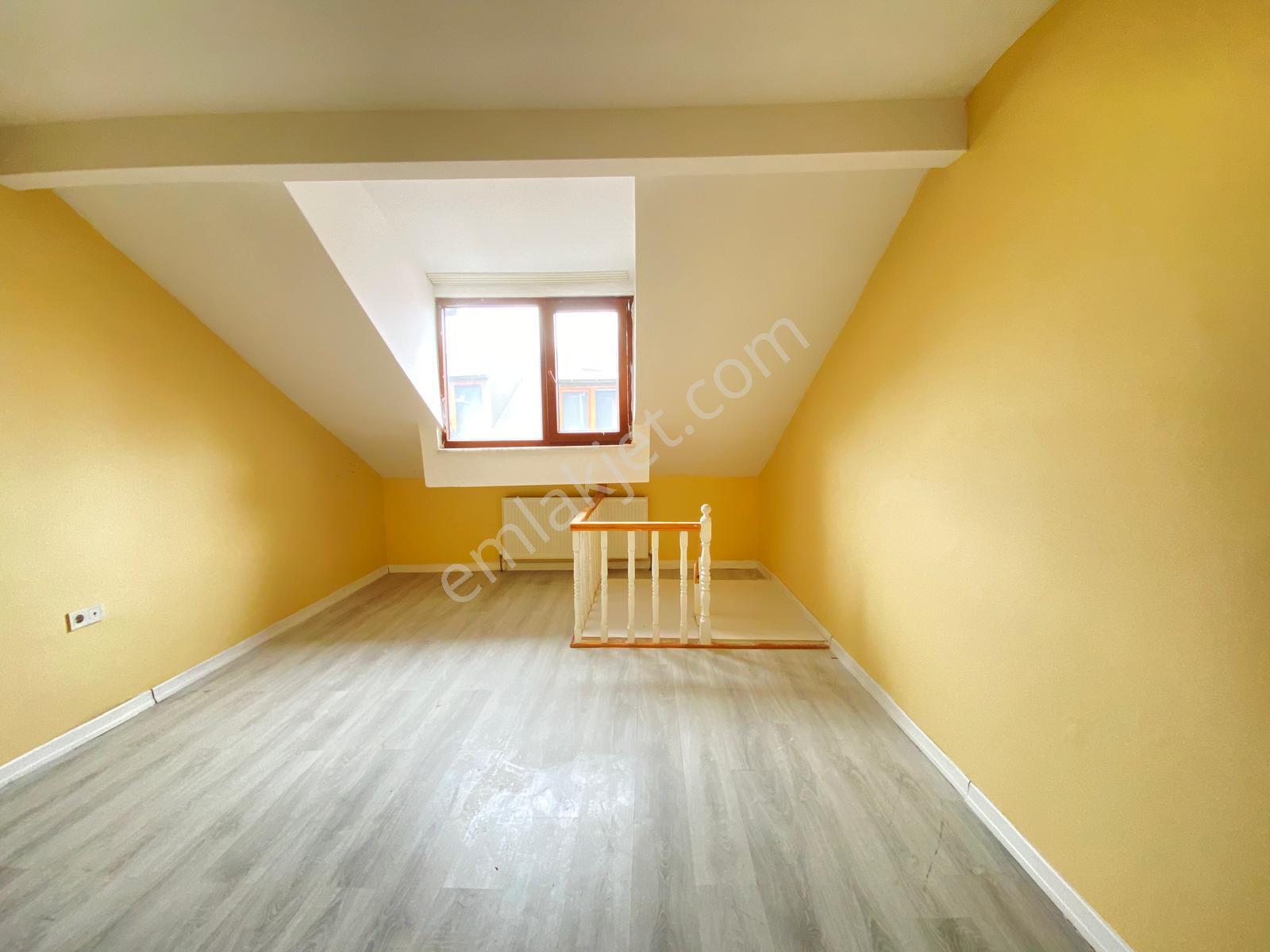 Arnavutköy Huzur Sitesinde Geniş Teraslı 1+1 Kiralık - Görsel 13