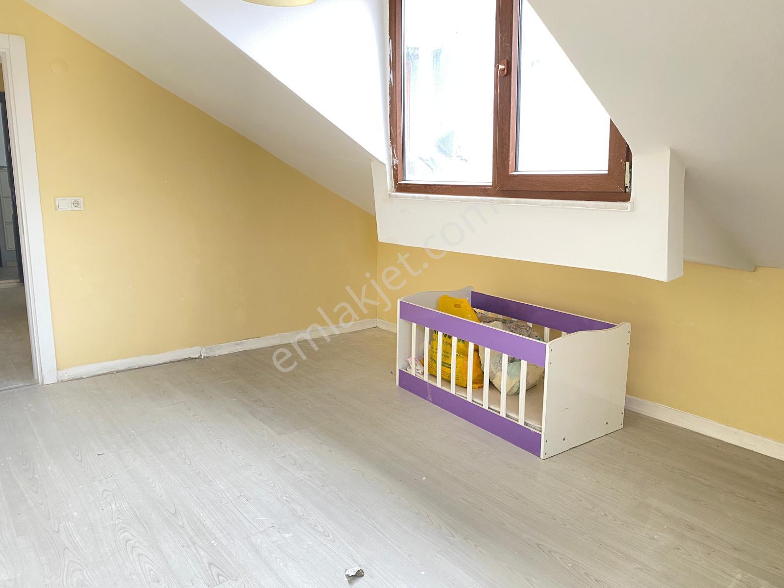 Arnavutköy Huzur Sitesinde Geniş Teraslı 1+1 Kiralık - Görsel 18