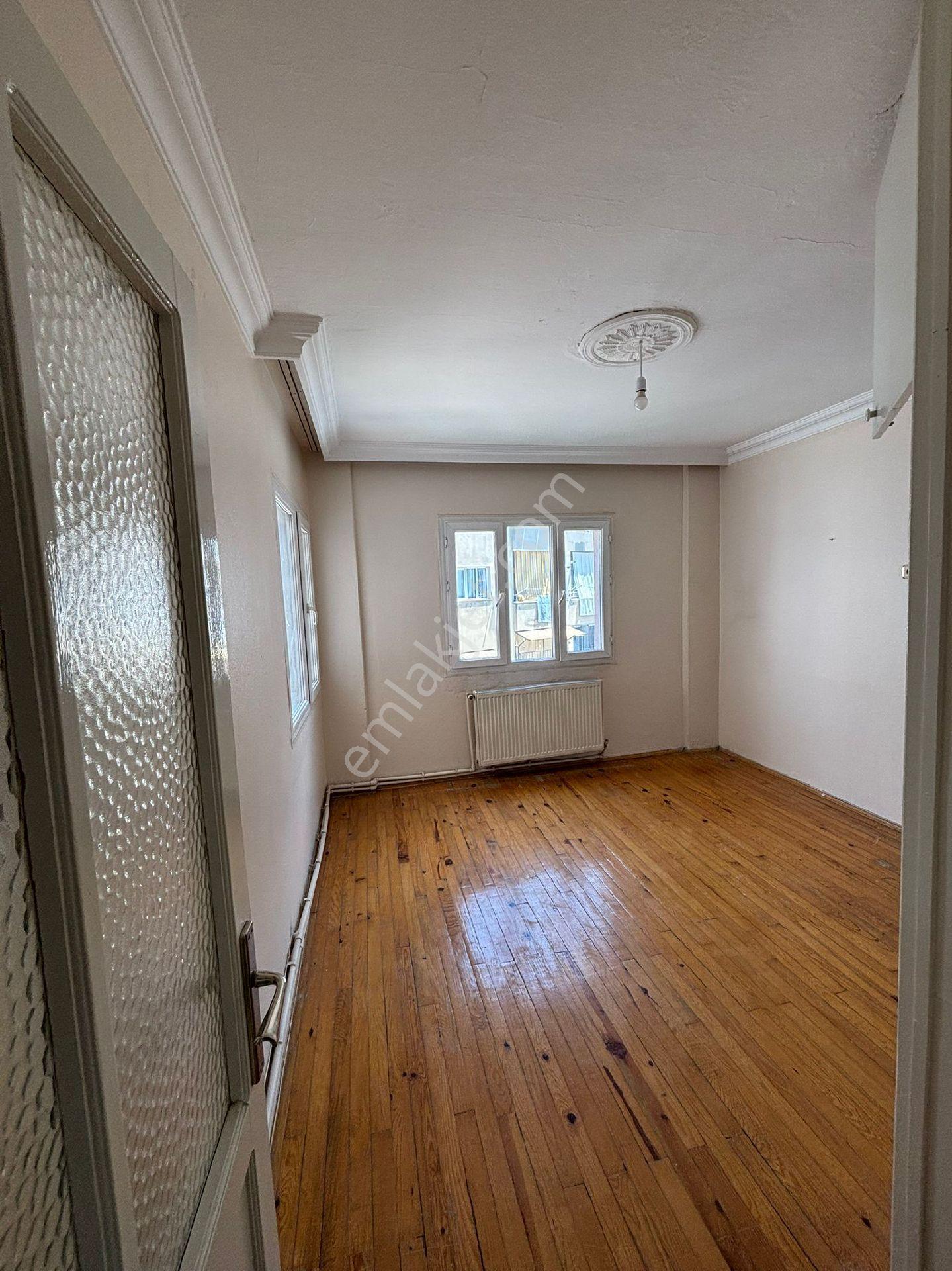 Eymen Emlak'tan Cevdet Öktem Caddesi Civarı Kiralık Daire - Görsel 9