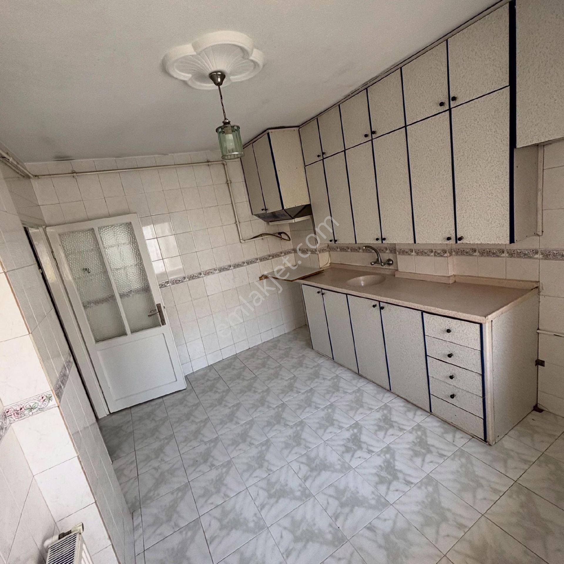 Eymen Emlak'tan Cevdet Öktem Caddesi Civarı Kiralık Daire - Görsel 4
