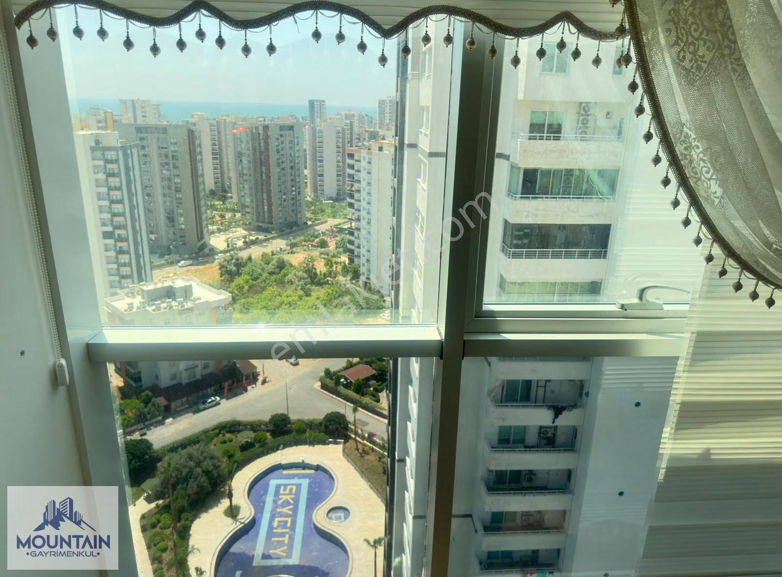 Mezitli'de Deniz Manzaralı Ultra Lüx Sitede 4+1 Satılık Daire - Görsel 6