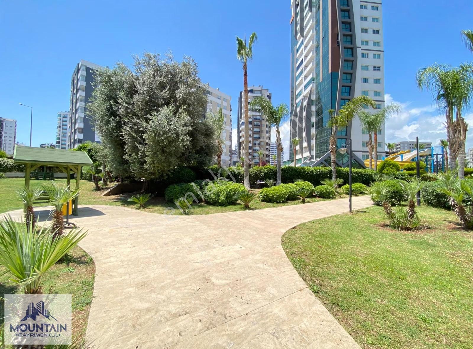 Mezitli'de Deniz Manzaralı Ultra Lüx Sitede 4+1 Satılık Daire - Görsel 23