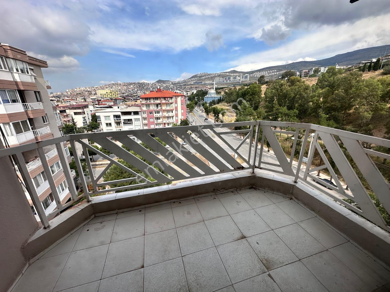 Osmangazi Özlem Sitesi 3+1 Ara Kat Bakımlı Ön Cephe Satılık - Görsel 15