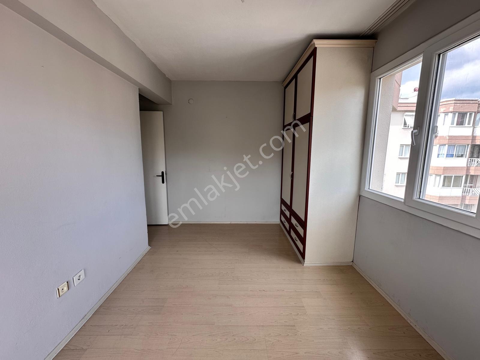 Osmangazi Özlem Sitesi 3+1 Ara Kat Bakımlı Ön Cephe Satılık - Görsel 21