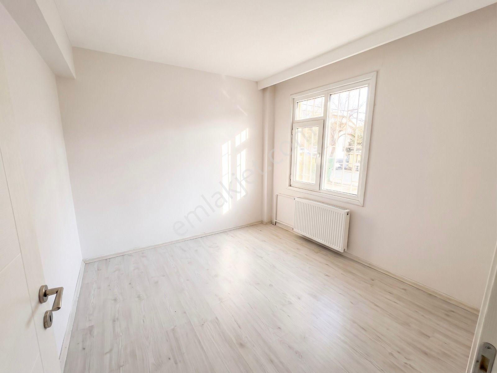 Göztepe Merdivenköyde Ferah Ve Kullanışlı 3+1 Kiralık Daire - Görsel 16