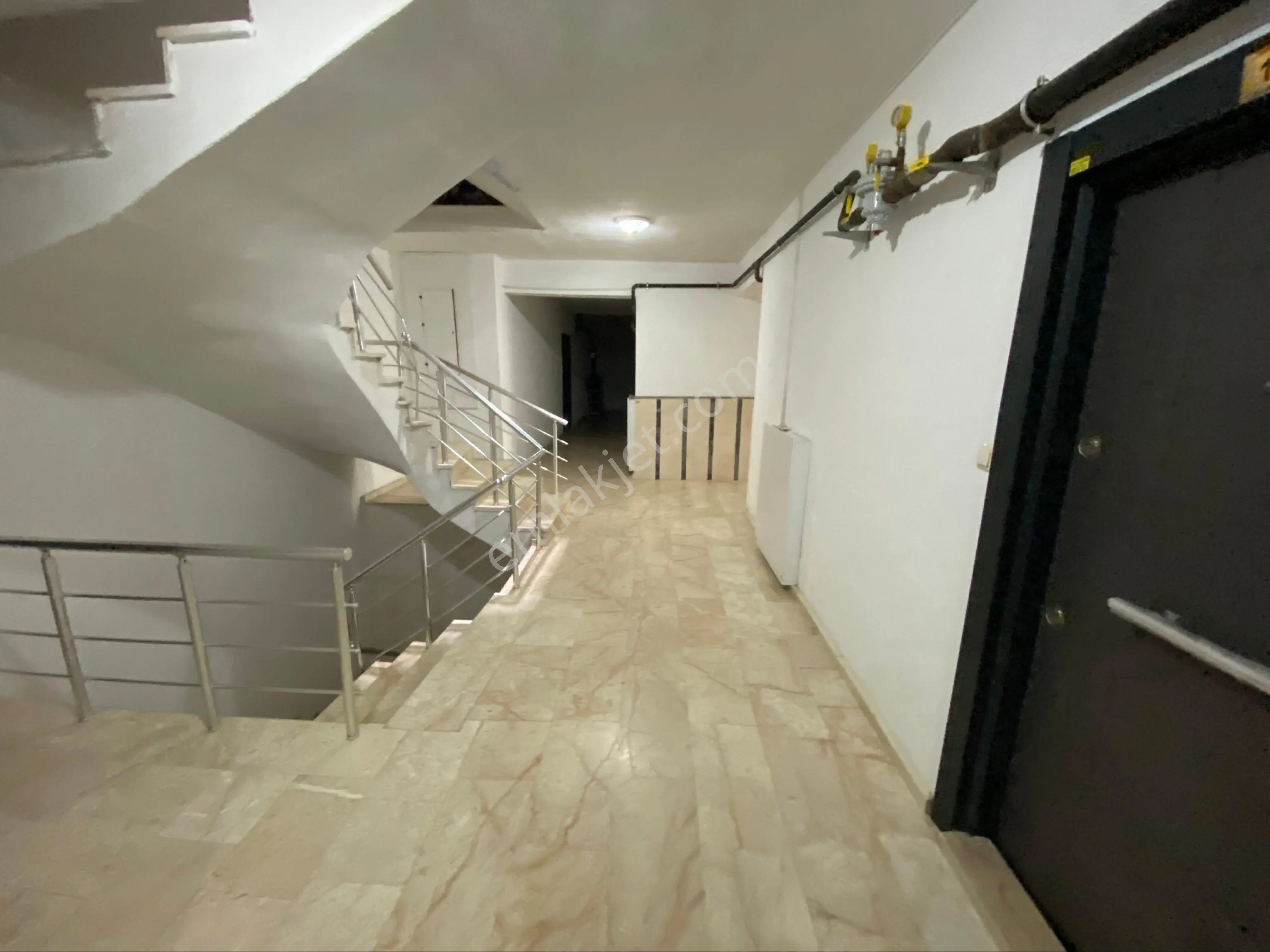 Çınarcık Teşvikiye’de Plaja Yakın 4+1 180 M2 Net Çatı Dubleks Daire - Görsel 5