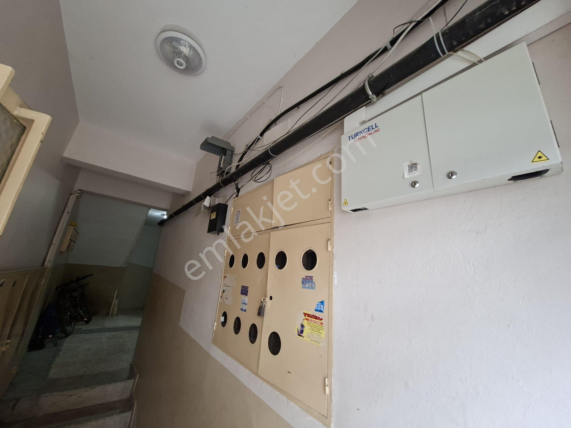 Güneş'ten Şirinyer İzban 2dk 2+1 80m Kapalı Mutfak Balkon Arakat - Görsel 2
