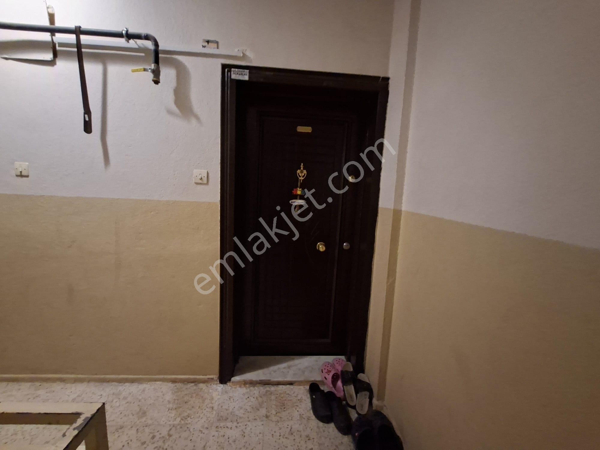 Güneş'ten Şirinyer İzban 2dk 2+1 80m Kapalı Mutfak Balkon Arakat - Görsel 3