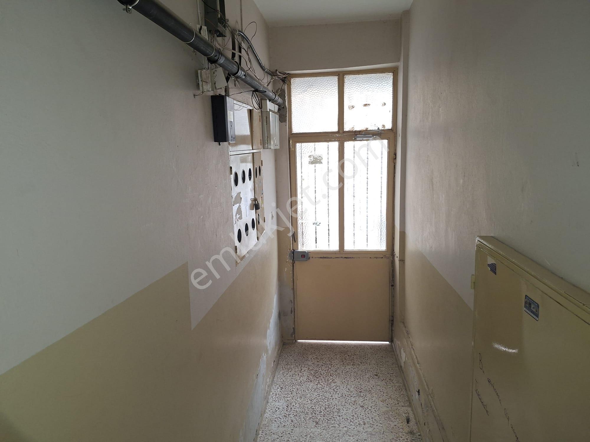 Güneş'ten Şirinyer İzban 2dk 2+1 80m Kapalı Mutfak Balkon Arakat - Görsel 9