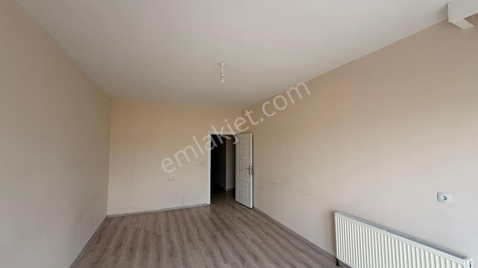 Barak Emlak'tan Site İçerisinde Hastane Arkası Kiralık 2+1 Daire - Görsel 5