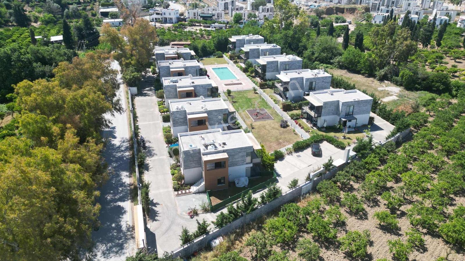 Bodrum Kadıkalesinde Denize 500 Metre Satılık Üst Kat Daire - Görsel 24